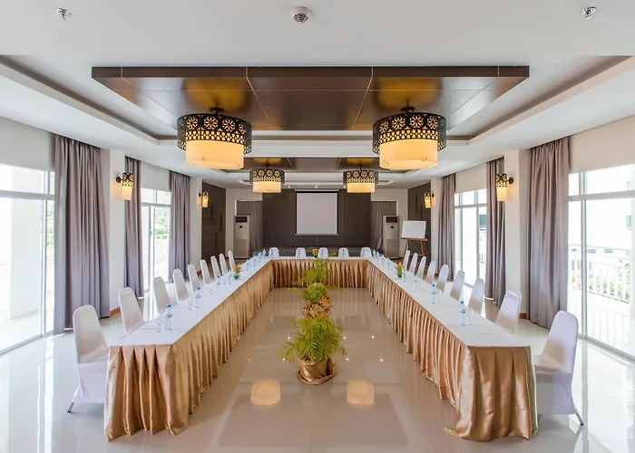 Chanalai Hillside Resort, Karon Beach
