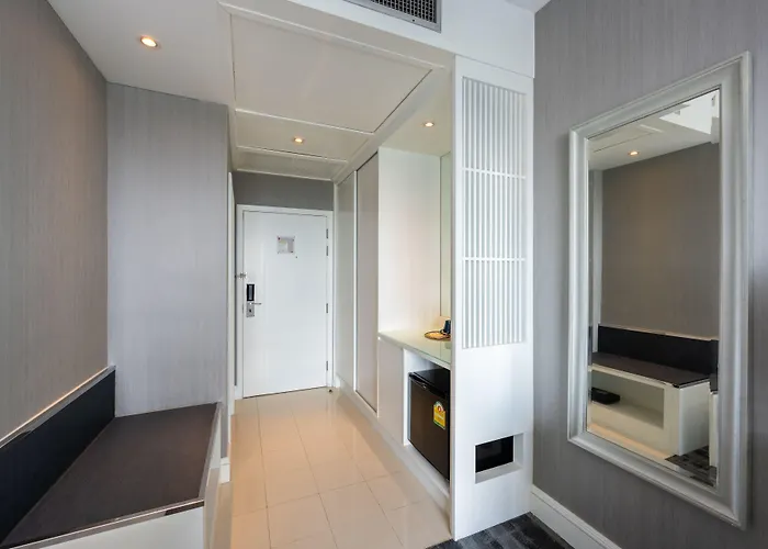 Grand Richmond Stylish Convention Hotel