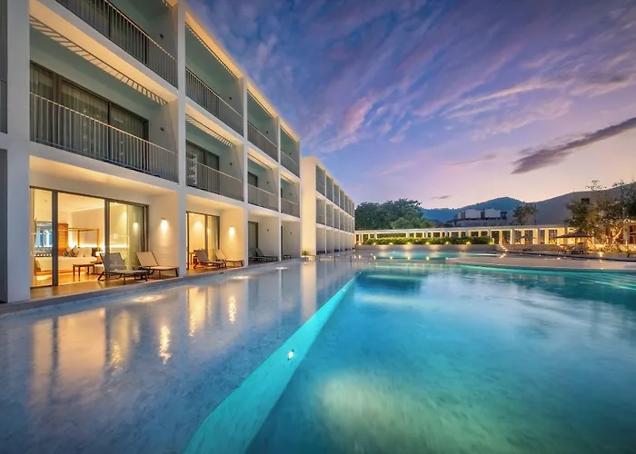 Patong Beach Hotel By See2Sea