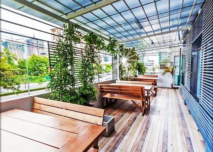 Cozy At 9 Hotel And Kitchen