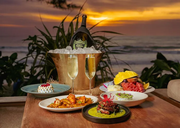 Cafe Del Mar Phuket - Suite & Penthouse