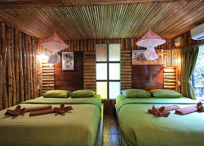 Khao Sok Tree House Resort
