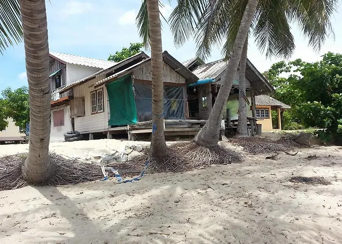The Sand Terrace Resort Baan Tai