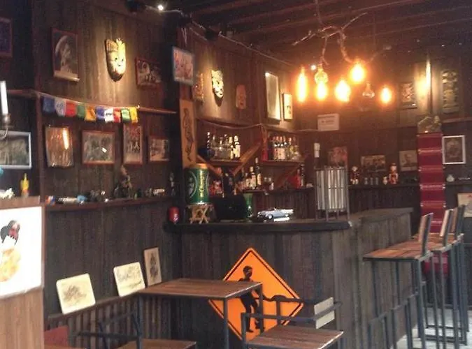 Hotel The Shadow House & Bar Koh Phayam