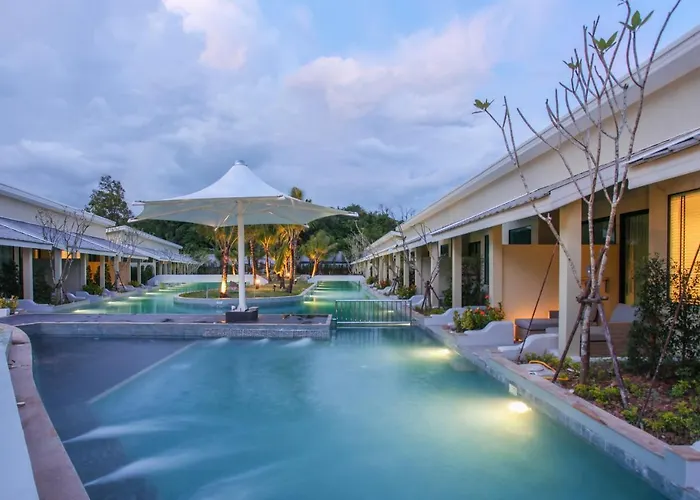 Craft Resort & Villas, Phuket Town - Scheduled Shuttle To Phuket Old Town