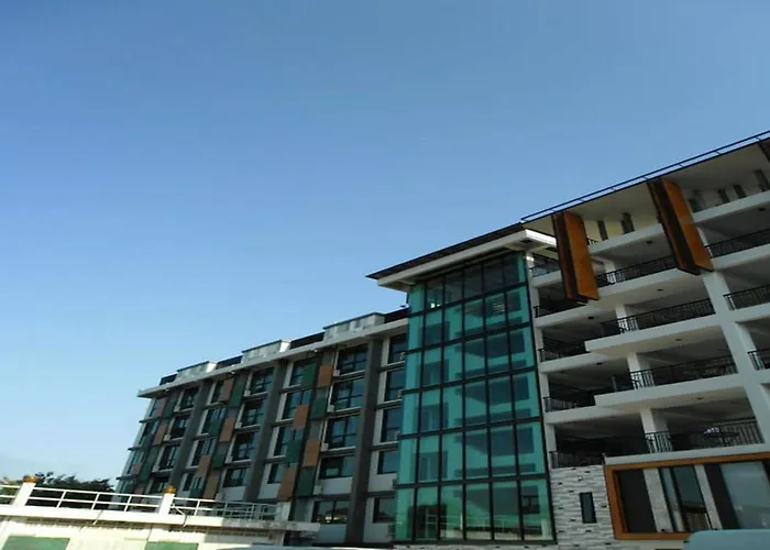 Izen Budget Hotel & Residence Rayong