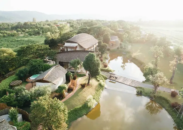 Boribot Pool Resort Mu Si
