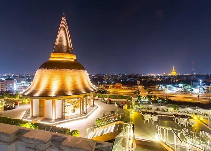 Mida Grande Dhavaravati Nakhon Pathom - Sha Plus