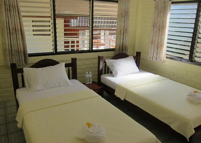 Cameron Island Resort